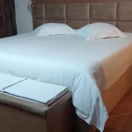 Raspail 4* Ivry-sur-Seine
