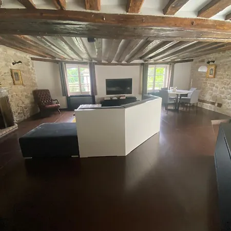 Raspail 4* Ivry-sur-Seine