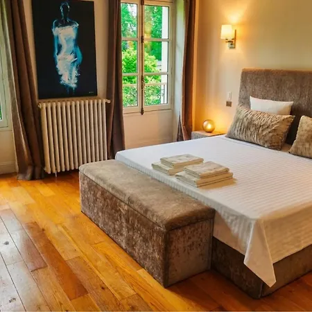 Raspail Гостевой дом 4*