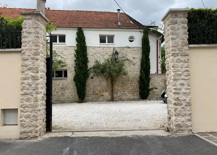 Raspail Гостевой дом